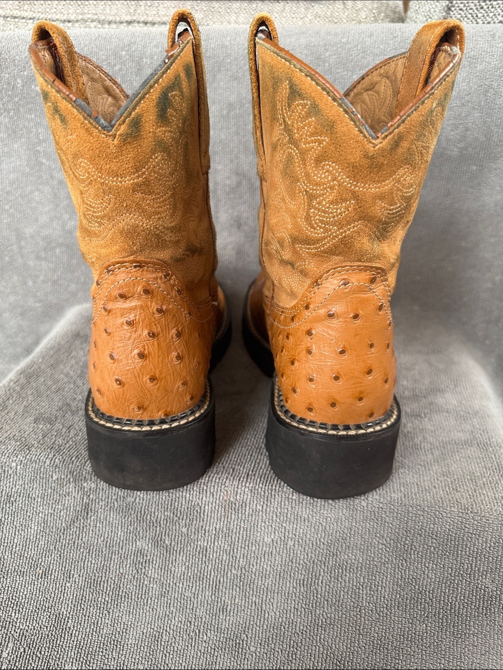 Women’s Fat Baby The Ariat Original Ostrich Print Size 6.5B - Picture 6 of 11